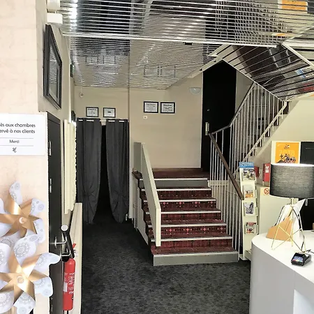 Du Commerce 2* Les Sables-dʼOlonne