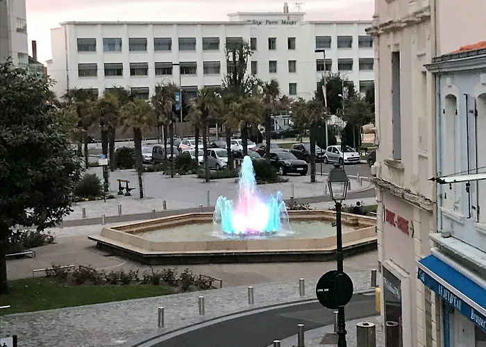 Du Commerce 2* Les Sables-dʼOlonne