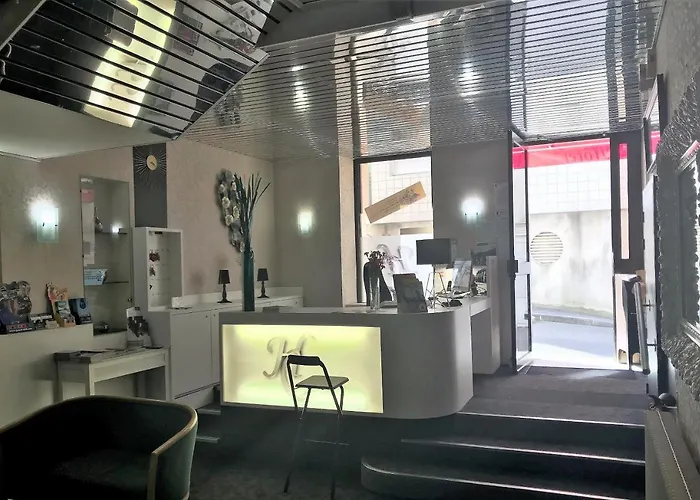 Hotel Du Commerce 2*