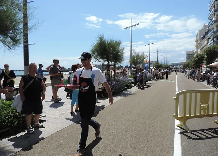 Du Commerce 2* Les Sables-dʼOlonne